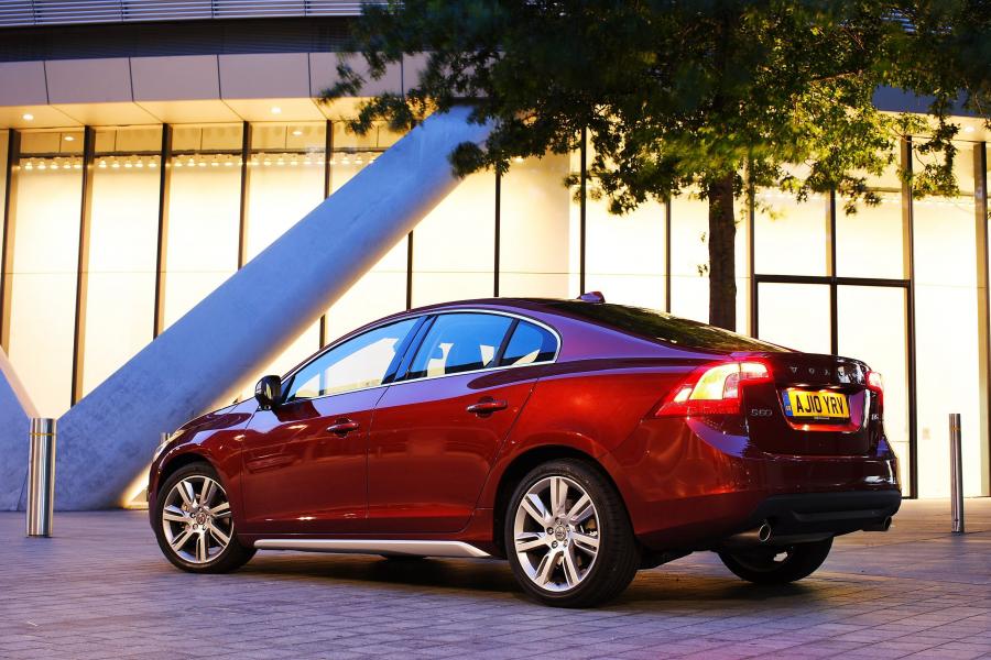  Volvo S60 2010 года  (фото 218 из 226)